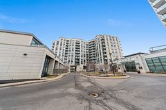 24 Woodstream Boulevard 315, Vaughan, ON L4L 8C4