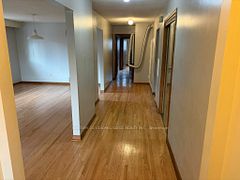 127 Risebrough Circuit, Markham, ON L3R 3E1