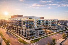 333 Sunseeker Avenue 243, Innisfil, ON L9S 0R6