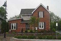 96 Brock Street W 2nd floor, Uxbridge, ON L9P 1P4