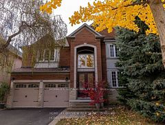 8 Pico Crescent, Vaughan, ON L4J 8P4