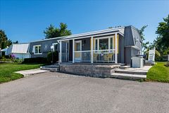 5 Terra Nova Arm, Innisfil, ON L9S 1S1