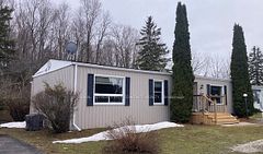 31 Corner Brook Trail, Innisfil, ON L9S 1P5
