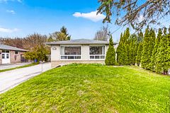 753 Elgin Street, Newmarket, ON L3Y 3B9