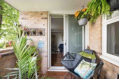 260 Davis Drive 407, Newmarket, ON L3Y 7C3
