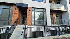8 David Eyer Road 1218, Richmond Hill, ON L4S 0N3