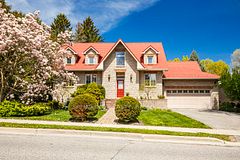 58 Kirk Drive, Markham, ON L3T 3L1