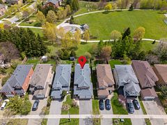 65 Springer Drive S, Richmond Hill, ON L4C 0G3