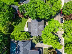 77 Catherine Avenue, Aurora, ON L4G 1K6