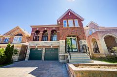 66 Bush Ridges Avenue, Richmond Hill, ON L4E 0P1