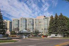 30 Harding Boulevard 706, Richmond Hill, ON L4C 9M3