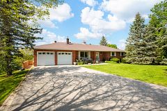 24 Joseph Street, Adjala-Tosorontio, ON L0G 1L0
