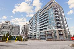 277 South Park Road 810, Markham, ON L3T 0B7
