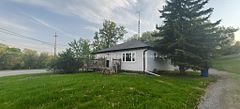 506 The Queensway S, Georgina, ON L4P 2E4