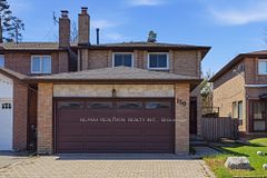 150 Borrows Street, Vaughan, ON L4J 2W8