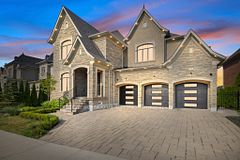 171 Woodgate Pines Drive, Vaughan, ON L4H 4A3