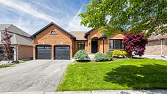 56 Fairgate Crescent, Whitchurch-Stouffville, ON L4A 1J7