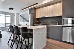 30 Upper Mall Way 1002, Vaughan, ON L4J 0L7