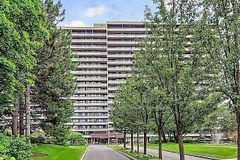 8111 Yonge Street 1010, Markham, ON L3T 4V9