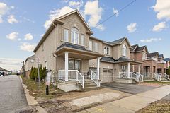 198 Swan Park Road, Markham, ON L6E 1X5