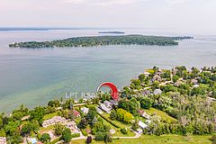 919 Lake Drive N Unit 2, Georgina, ON L4P 3E9