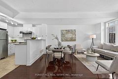 8 Brighton Place 17, Vaughan, ON L4J 0E3