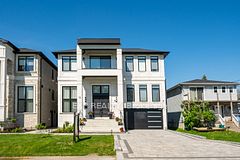 12 Canal Street, Georgina, ON L4P 1K5