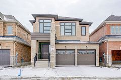 25 Garrett Styles Drive, Georgina, ON L4P 0J1