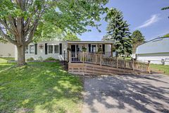 36 Linden Lane, Innisfil, ON L9S 1N8