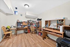 72 Rejane Crescent, Vaughan, ON L4J 5A5