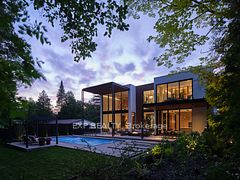 105 Park Crescent, Richmond Hill, ON L4E 3J5