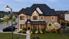 18 Ladder Crescent, East Gwillimbury, ON L9N 0N8