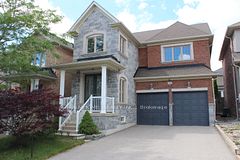 223 Emma Broadbent Court, Newmarket, ON L3X 3K8