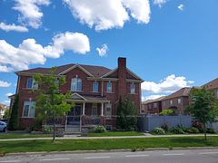1 Juglans Crescent Bsmt, Whitchurch-Stouffville, ON L4A 0V4
