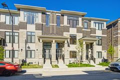 66 Millman Lane, Richmond Hill, ON L4S 0P8