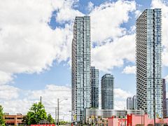 898 Portage Pkwy Parkway 3207, Vaughan, ON L4K 0J6