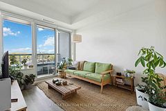 185 Deerfield Road 315, Newmarket, ON L3Y 0G7