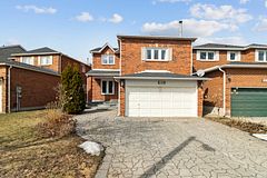 249 CHARLTON Avenue, Vaughan, ON L4J 6H3