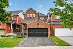9 Ballymore Drive, Aurora, ON L4G 7E8