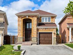 32 Beaverbrook Crescent, Vaughan, ON L6A 3T3