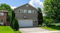 145 Old Surrey Lane, Richmond Hill, ON L4C 6R9