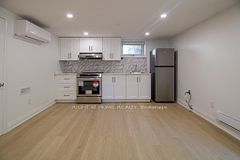 88 Highland Park Boulevard, Markham, ON L3T 1B5