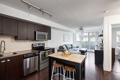 376 Highway 7 E 220, Richmond Hill, ON L4B 0C7