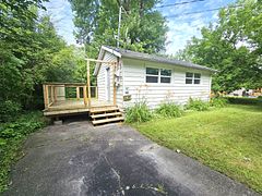 235 Bayview Avenue B, Georgina, ON L4P 2T4