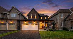 31 Bud Leggett Crescent, Georgina, ON L4P 0B7