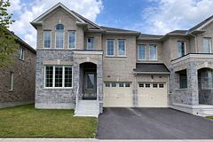 99 Kenneth Rogers Crescent, East Gwillimbury, ON L9N 1S5