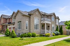 86 Batchford Crescent, Markham, ON L6B 0C2