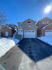 54 Clearmeadow Boulevard, Newmarket, ON L3X 2M6