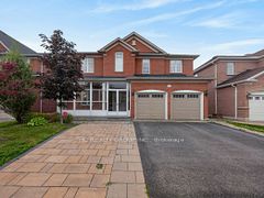 21 Wolf Trail Crescent, Richmond Hill, ON L4E 4K1