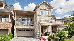 34 Buttonleaf Crescent, Whitchurch-Stouffville, ON L4A 4P5